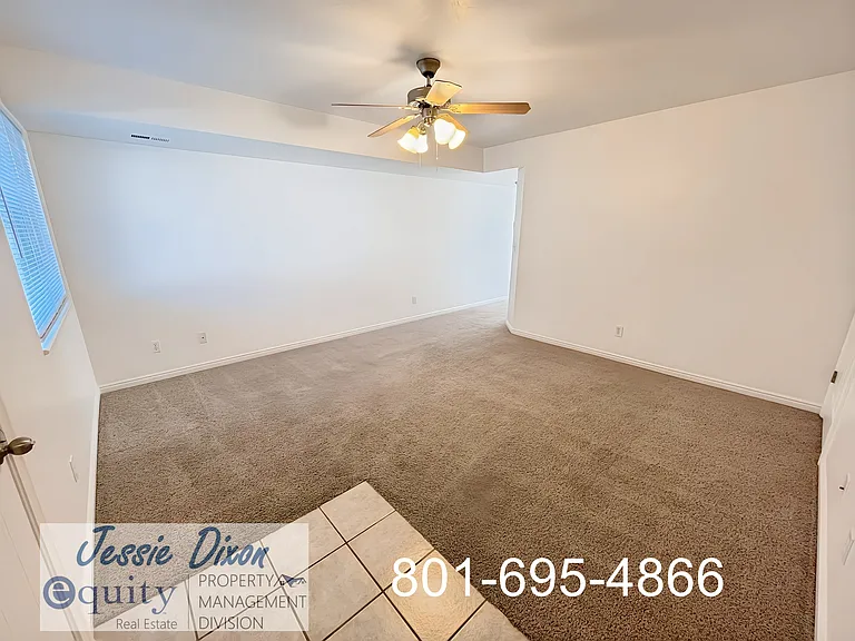 2359 N 275 E — Photo 4