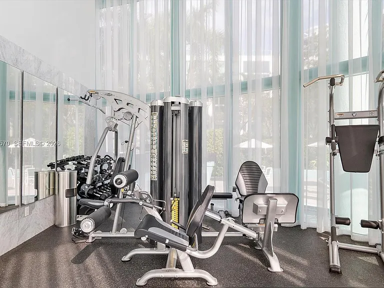 6000 Indian Creek Dr #8B — Photo 29