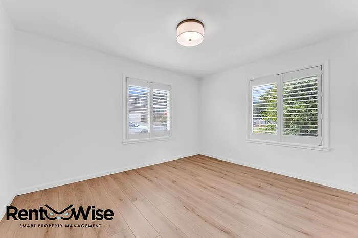 110 Cuesta Dr — Photo 26