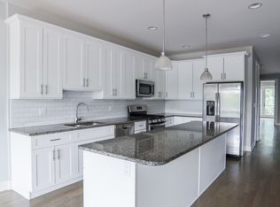 4351 N Lincoln Ave #4, Chicago, IL 60618