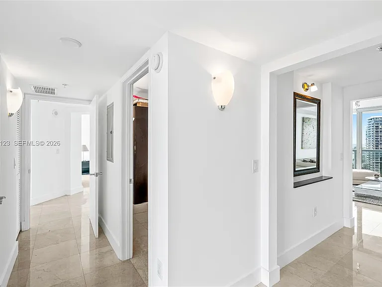 19400 Turnberry Way #1731 — Photo 10