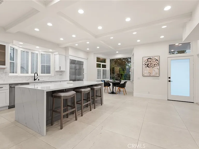 14713 Valleyheart Dr — Photo 13