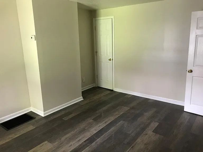 1417 Rufer Ave — Photo 6