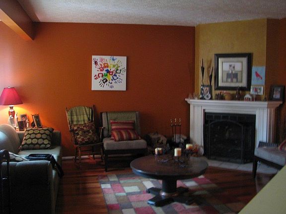 3rd image of 1276 Somerset Way