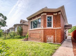 718 W 50th Pl, Chicago, IL 60609