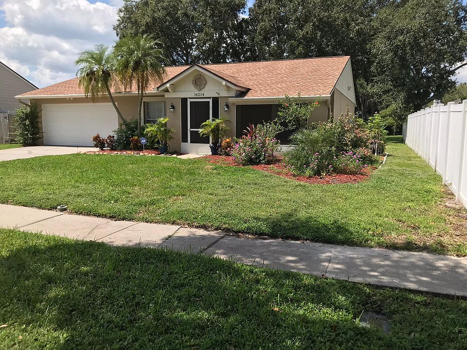 1st image of 16204 Pebblebrook Dr