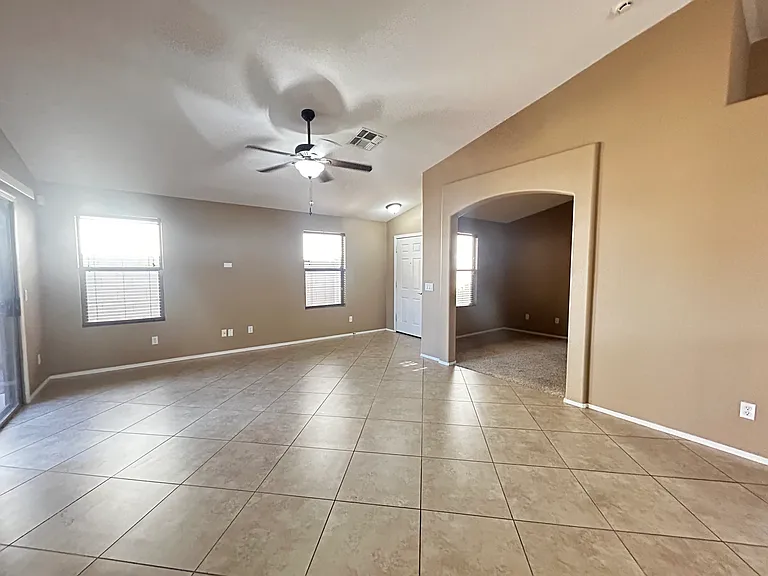 16283 W Statler St — Photo 4