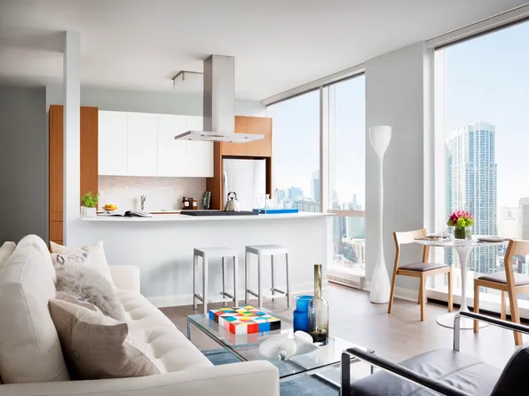 500 Lake Shore Drive