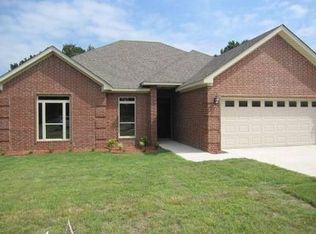 8020 Nora Ln, Sherwood, AK 72120