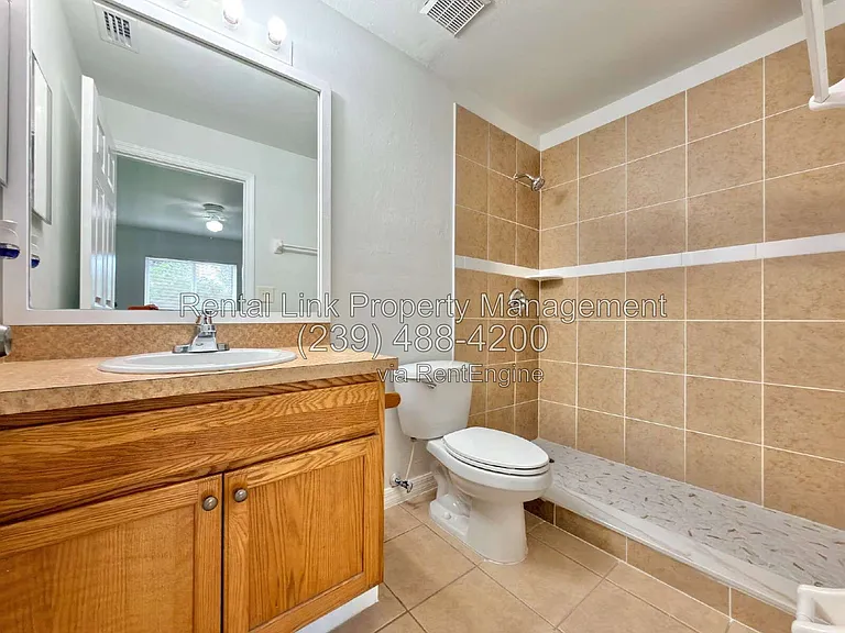 4867 30th St SW — Photo 25