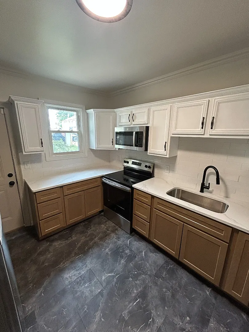 3951 Schiller Pl — Photo 2