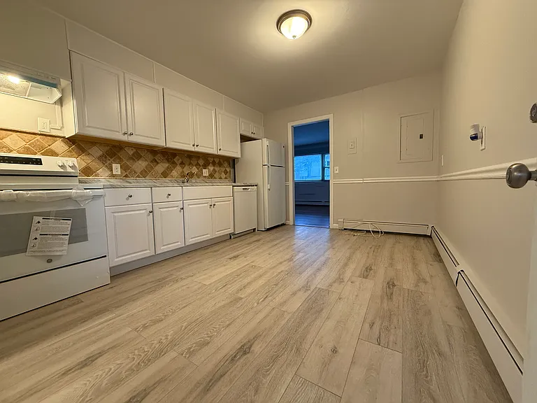 204 Cherry Hill Dr #1B — Photo 5