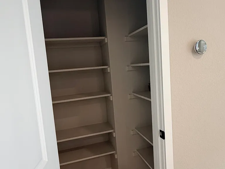 6144 Steele Creek Way — Photo 15