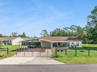40522 W 5th Ave, Umatilla, FL 32784