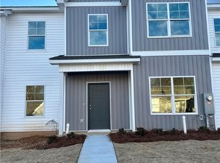 2131 Cobblestone Dr #8, Opelika, AL 36804