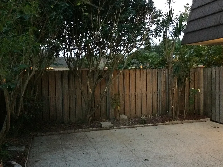 7614 76th Way — Photo 10