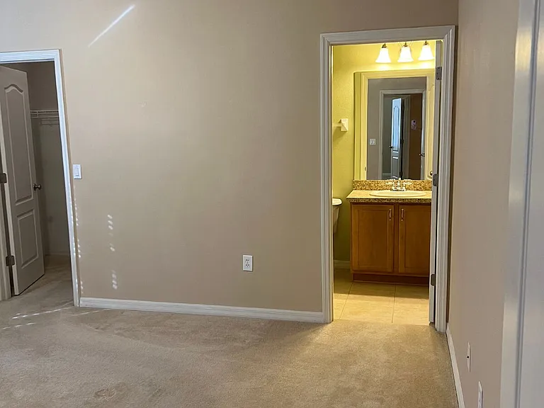 2492 Tahoe Dr — Photo 16