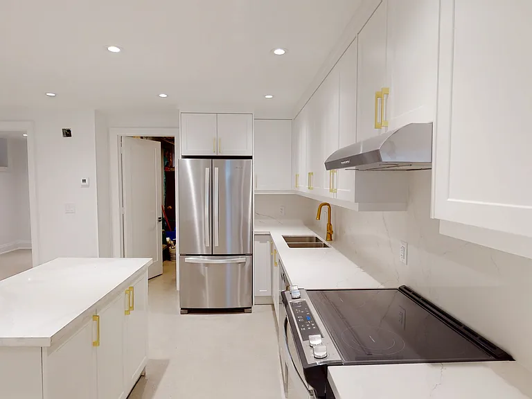 47 Dewson St #4 — Photo 11