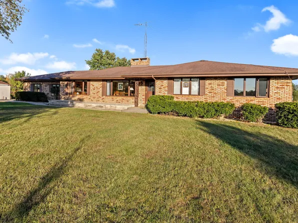11421 N 1200 W, Demotte, IN 46310