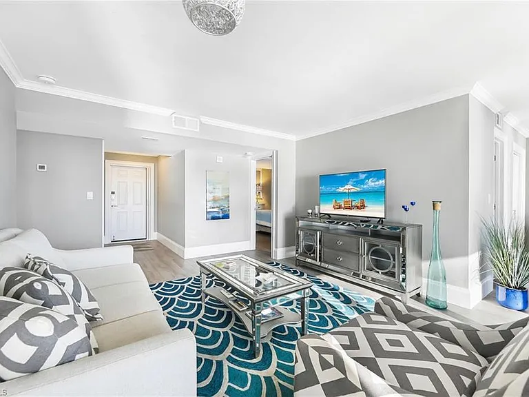 9375 Gulf Shore Dr #602 — Photo 22