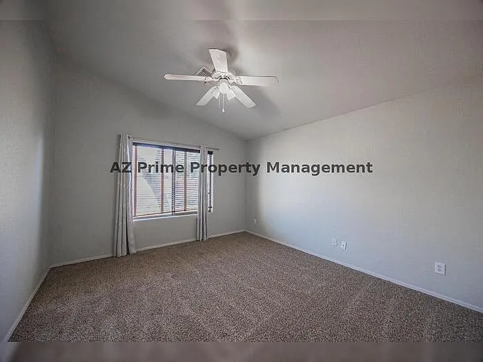 1654 W Geronimo St — Photo 13