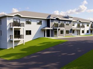 1361 N 14th Ave #203, Sturgeon Bay, WI 54235