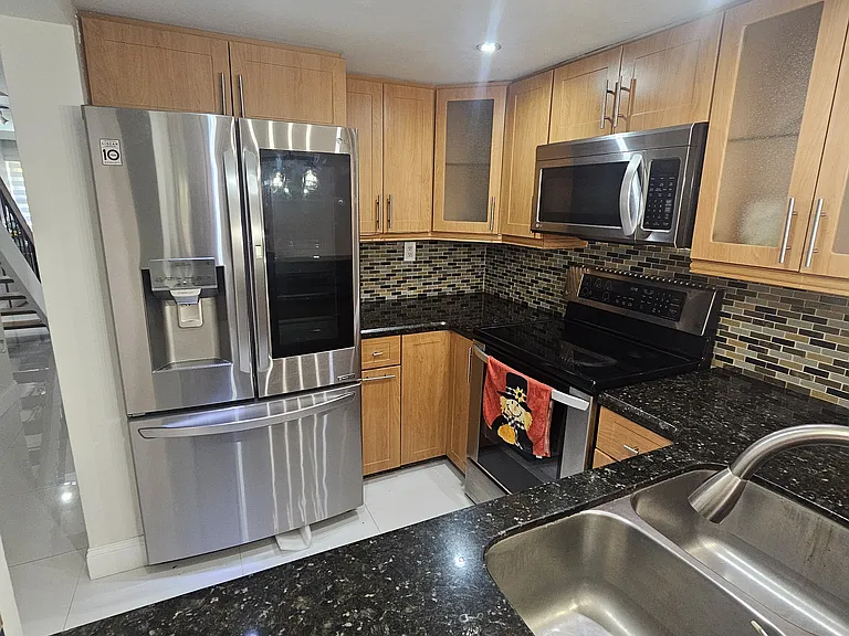12254 SW 16th Ter #107 — Photo 7
