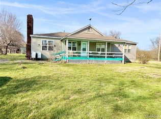 17901 Dove Rd, Phillipsburg, MO 65722