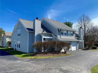 7488 Huntington Dr UNIT 4, Youngstown, OH 44512