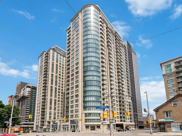 195 Besserer St #1805, Ottawa, ON K1N 0B6