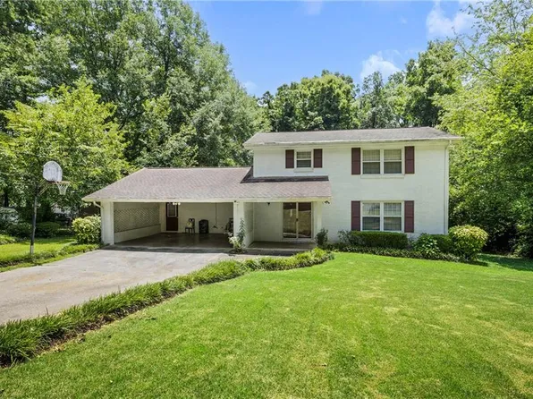 4389 Hambrick Way, Stone Mountain, GA 30083