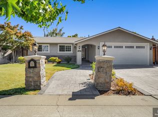 222 Thomas Dr, Los Gatos, CA 95032