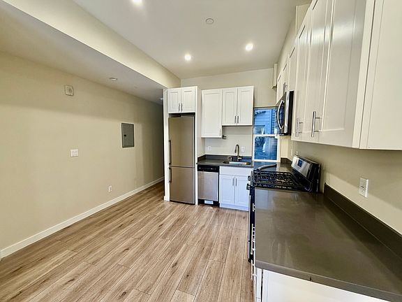 3rd image of 769 Tehama St #771-A