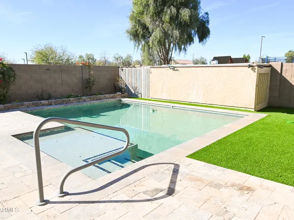 18397 W Ida Lane, Surprise, AZ 85387