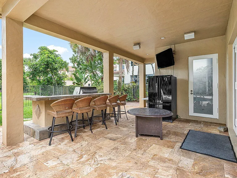 3486 Lago De Talavera — Photo 40