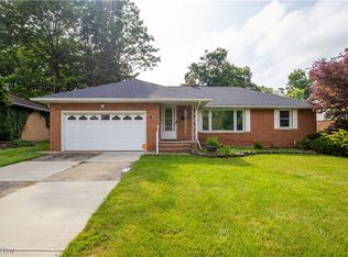 708 Radford Dr, Richmond Heights, OH 44143