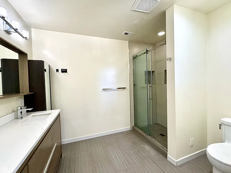 Master Bathroom 1