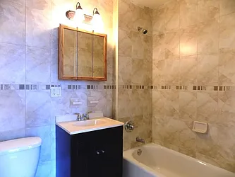 Rented by Empire Deeds LLC 