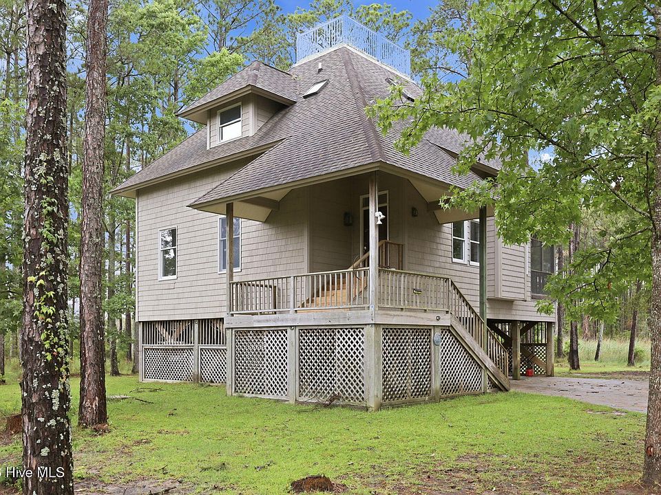 1st image of 134 W Dowry Creek