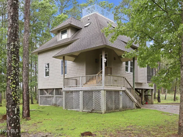 134 W Dowry Creek, Belhaven, NC 27810