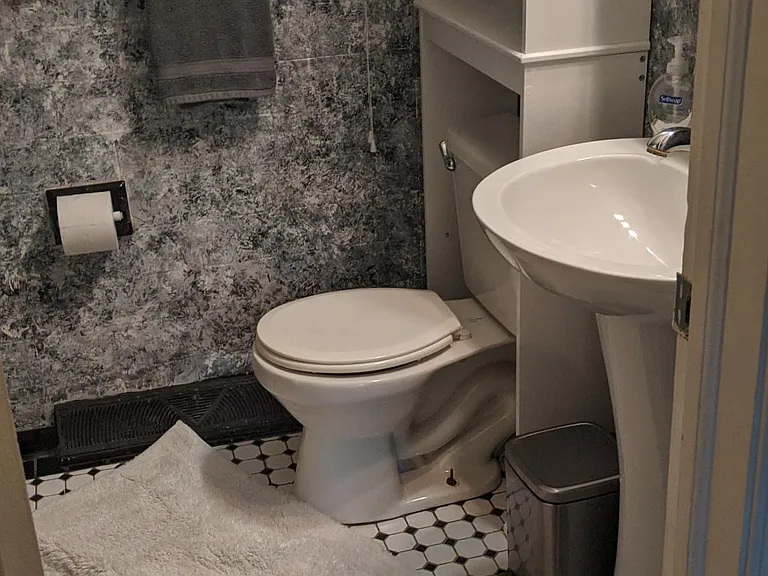 1008 Southam Dr — Photo 7