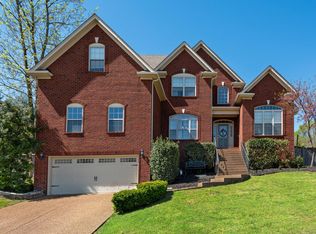 1081 Mansker Farms Blvd S, Hendersonville, TN 37075