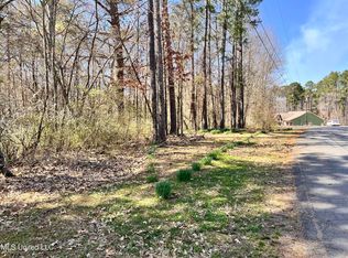 6121 Pleasant Hill Dr #1, Hernando, MS 38632