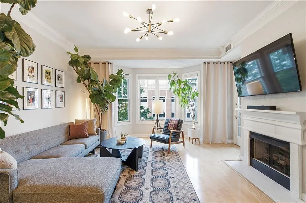 1 bed, 1.0 bath, 970 sqft, $2,500 — Photo 4