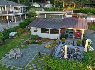 5533 Mutiny Sands Rd, Freeland, WA 98249