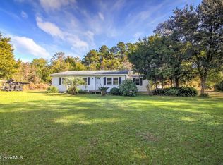165 Polly Hill Rd, Marshallberg, NC 28553