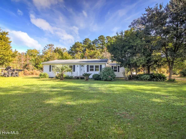 165 Polly Hill Road, Marshallberg, NC 28553