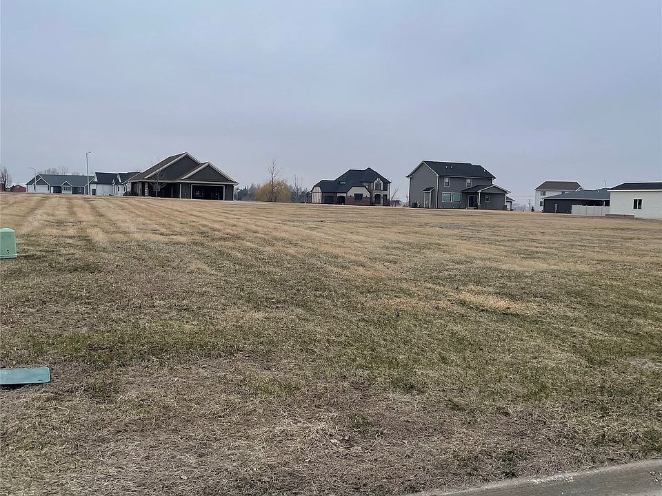 2nd image of 2021 Jewel Dr