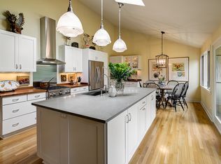 2846 Exmoor Rd, Columbus, OH 43221