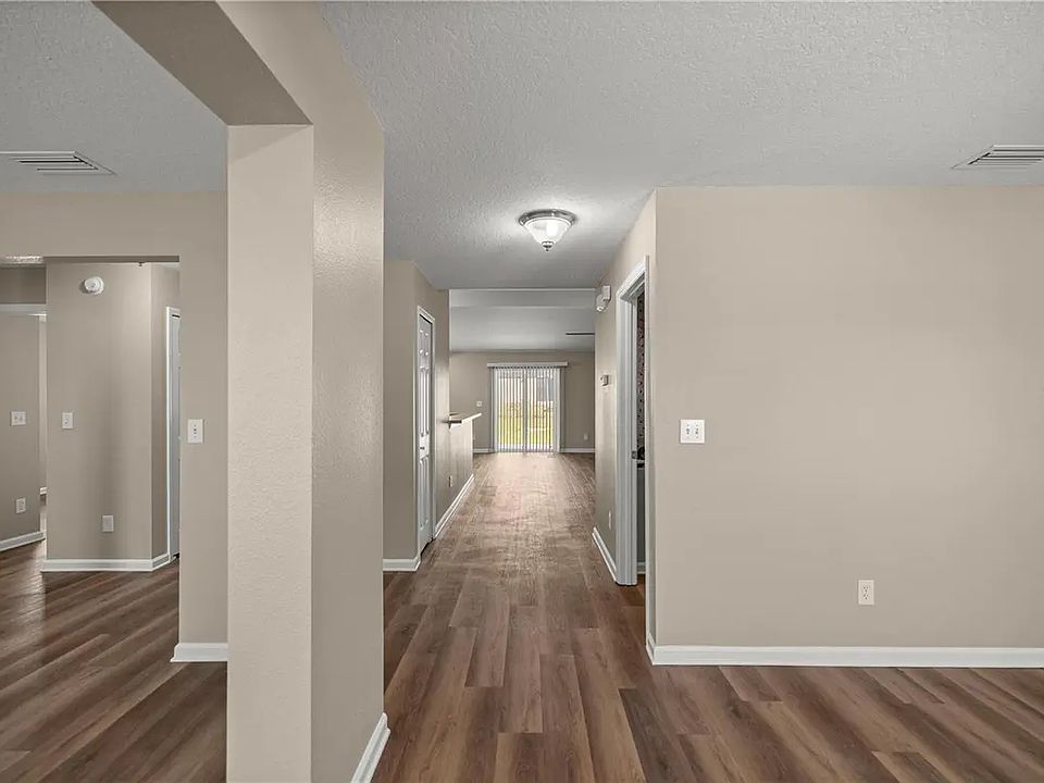 1st image of 5289 SW 129th Pl